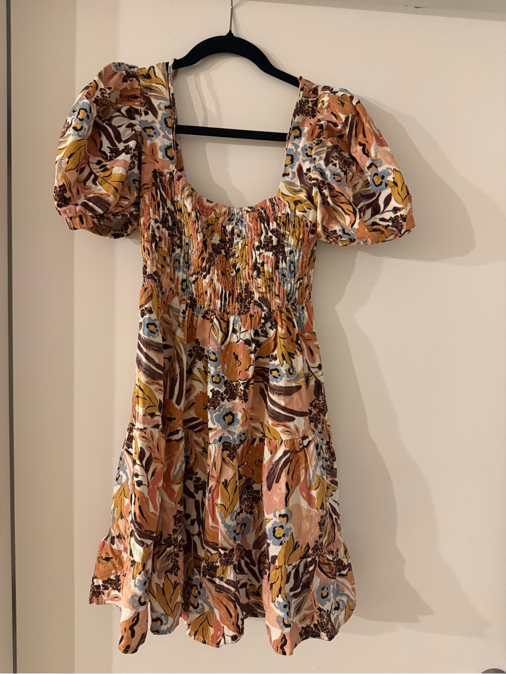 Smocked Puff-Sleeve Mini Dress in Peach Floral